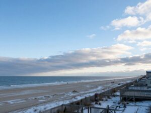 Winter weather at Myrtle Beach with clear skies and ocean view