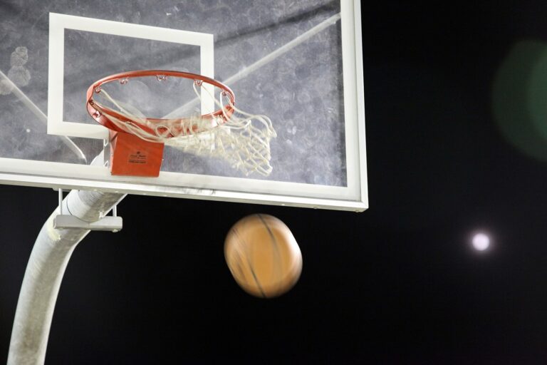 Spanish Club Zaragoza Contests Thunder Rookie Aday Mara